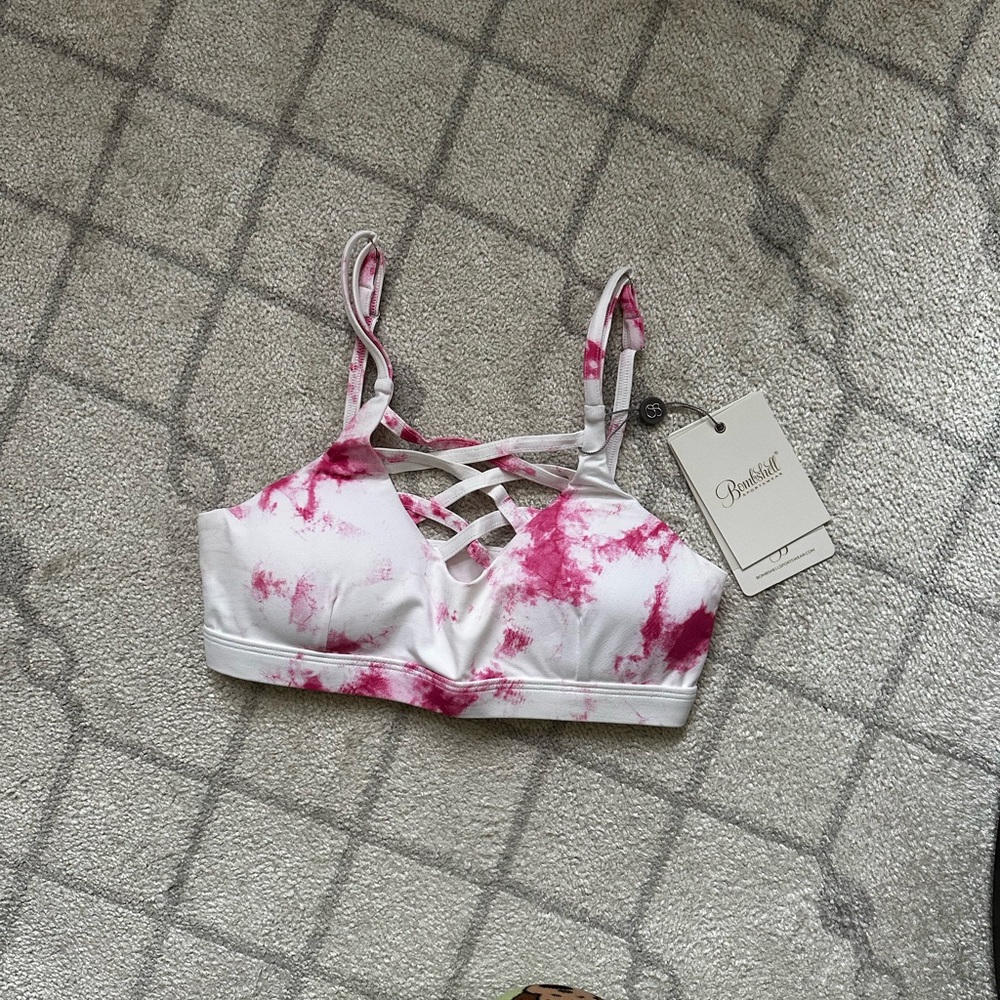 Bombshell Sportswear Pink/White Tie-Dye Sexy Back Leggings & Cross My Heart Bra - Picture 5 of 15